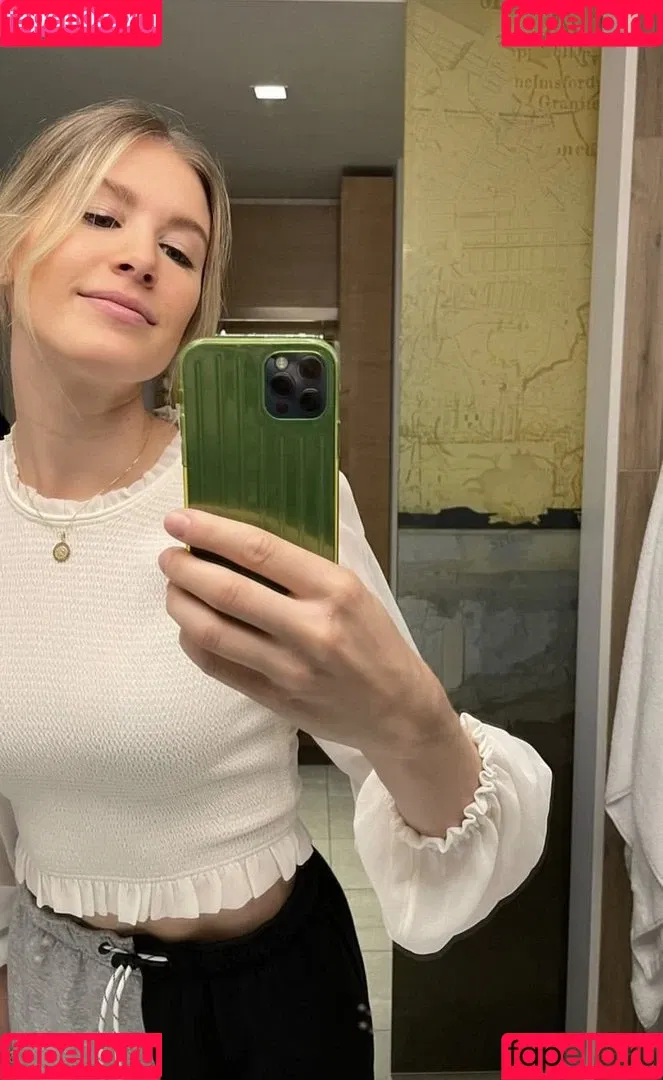 Eugenie "Genie" Bouchard / Eugenie Genie Bouchard / geniebouchard Onlyfans Photo Gallery 