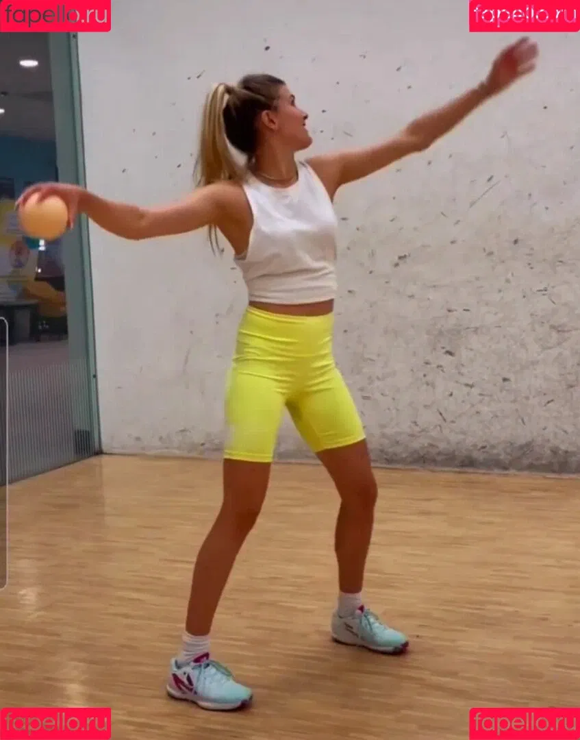 Eugenie "Genie" Bouchard / Eugenie Genie Bouchard / geniebouchard Onlyfans Photo Gallery 
