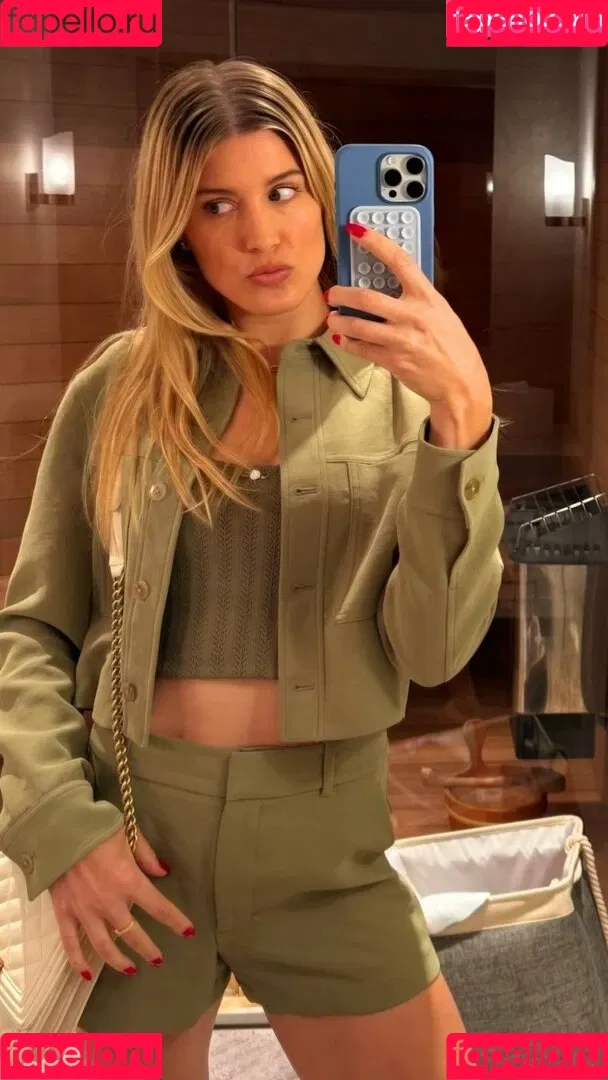 Eugenie "Genie" Bouchard / Eugenie Genie Bouchard / geniebouchard Onlyfans Photo Gallery 