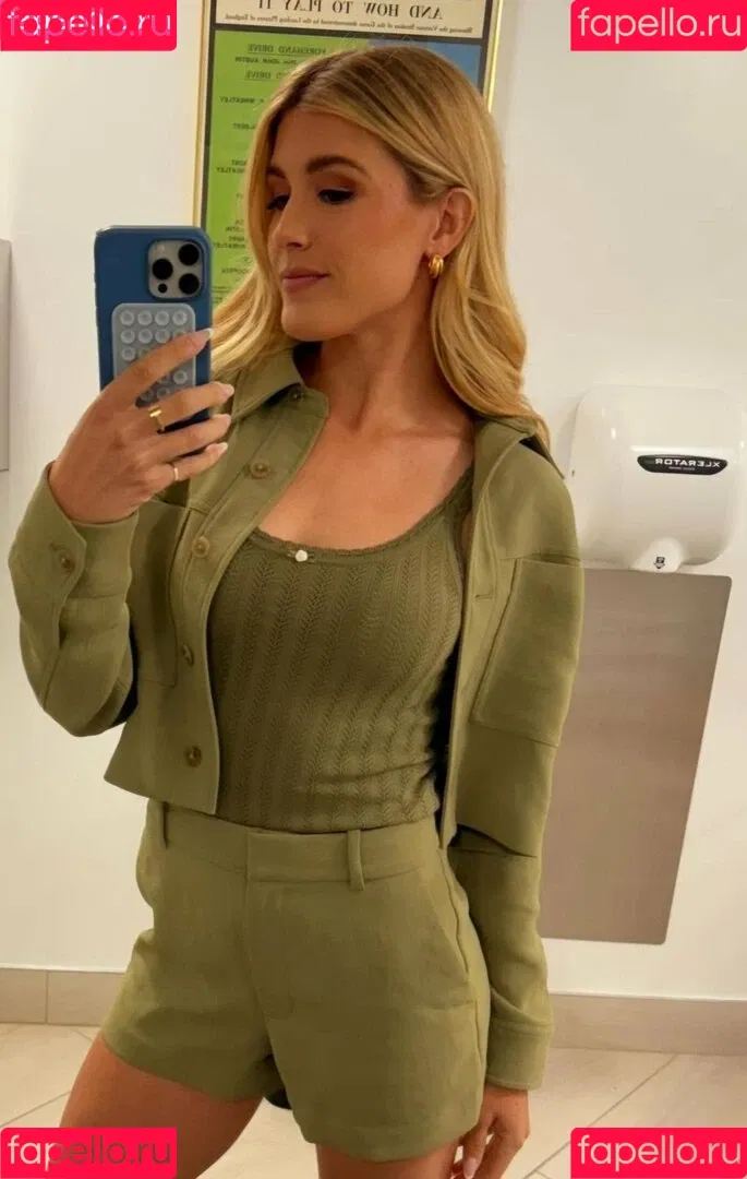 Eugenie "Genie" Bouchard / Eugenie Genie Bouchard / geniebouchard Onlyfans Photo Gallery 