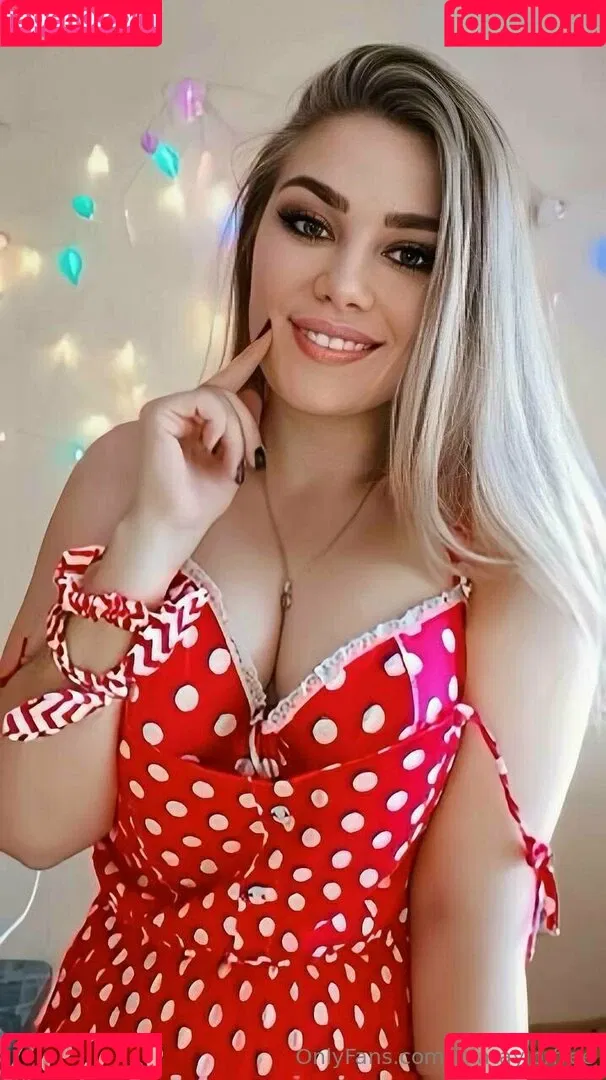 lolataylor2 / lolataylorfree Onlyfans Photo Gallery 