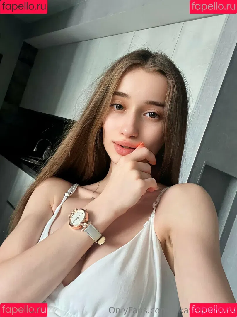 flover_20 / vikayourdream Onlyfans Photo Gallery 