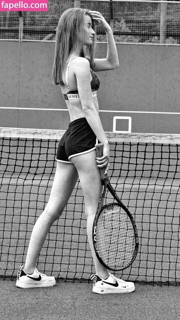 flover_20 / vikayourdream Onlyfans Photo Gallery 