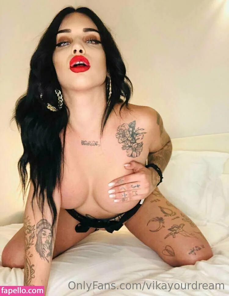 flover_20 / vikayourdream Onlyfans Photo Gallery 