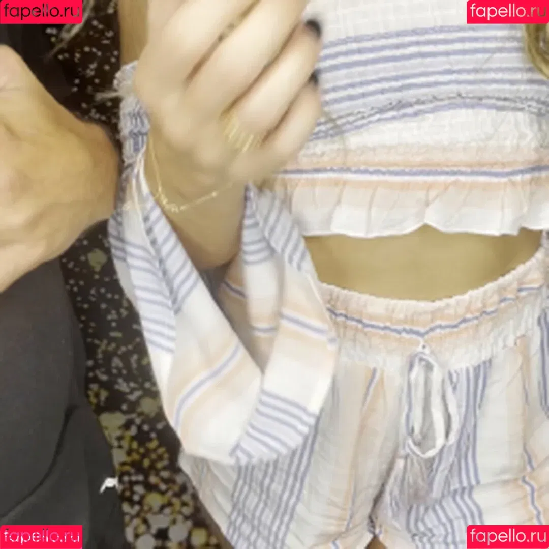 Kelsi Monroe / ficialkmbooty / officialkmbooty / officialkmig2 Onlyfans Photo Gallery 