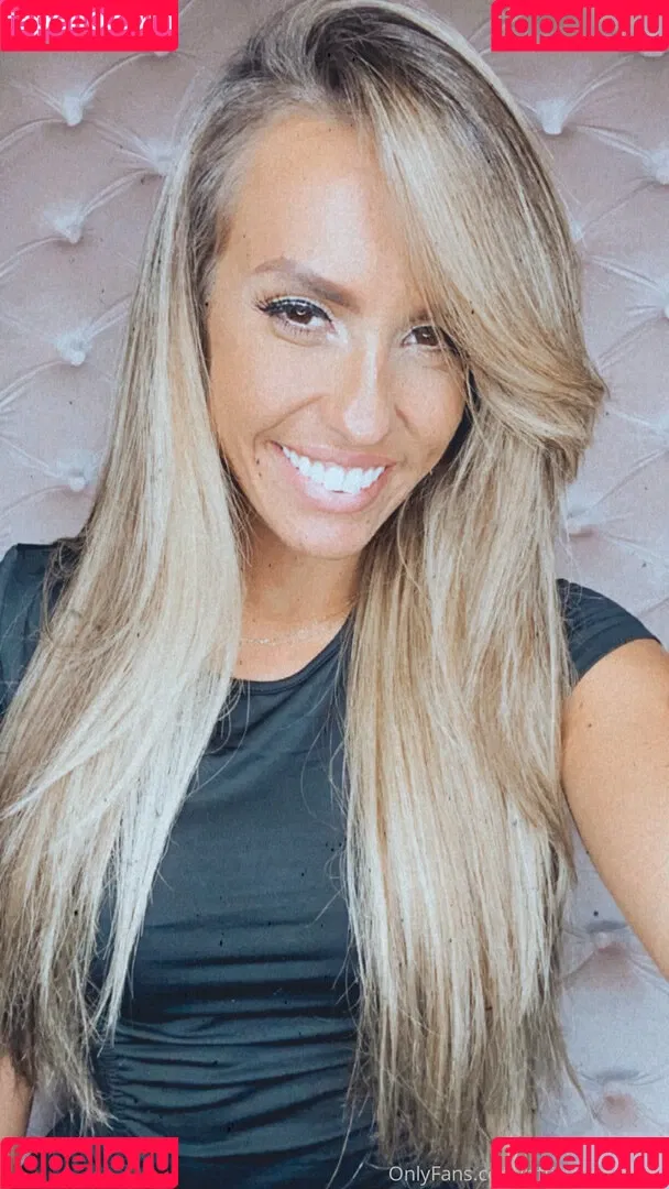 Kelsi Monroe / ficialkmbooty / officialkmbooty / officialkmig2 Onlyfans Photo Gallery 