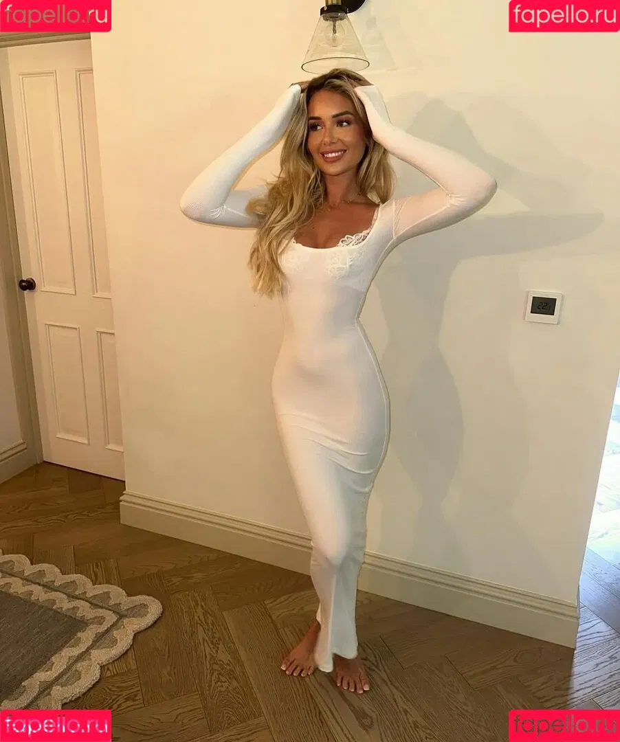 Phoebe Isobel / phoebe_xo / phoebeisobelx Onlyfans Photo Gallery 