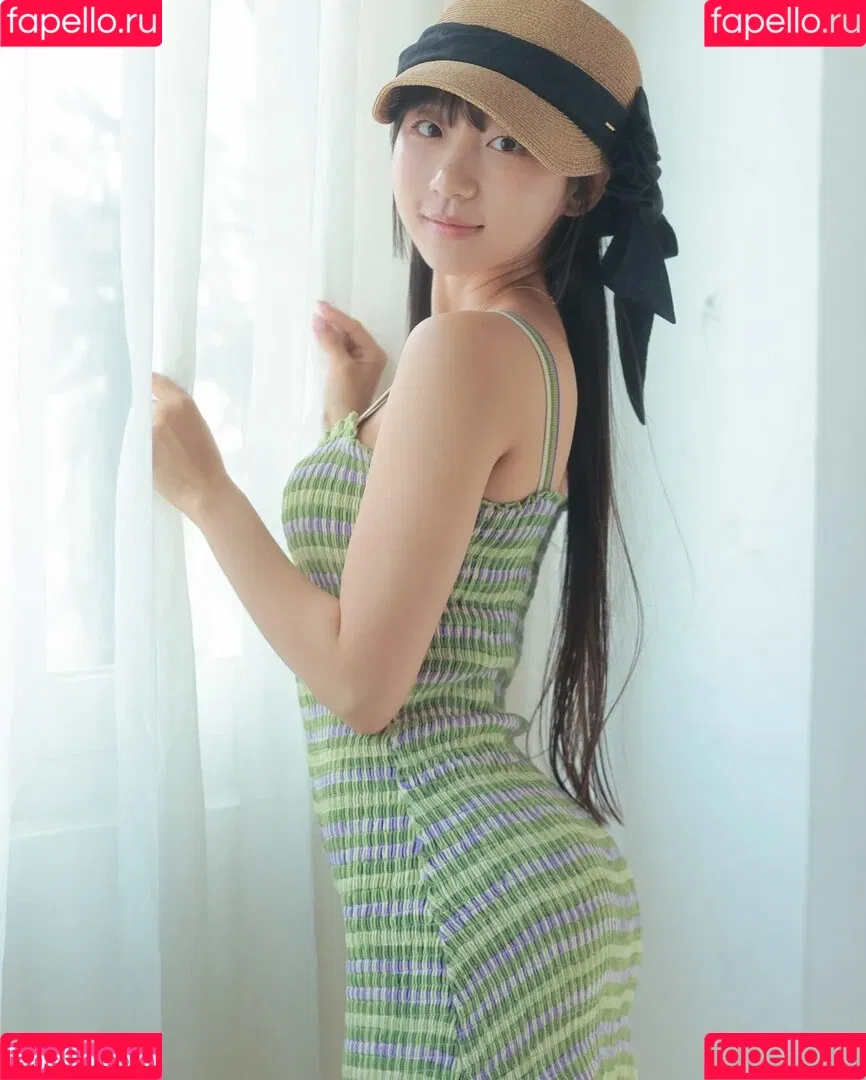 Eunji Pyoapple / djhenney / eunji / pyoapple Onlyfans Photo Gallery 