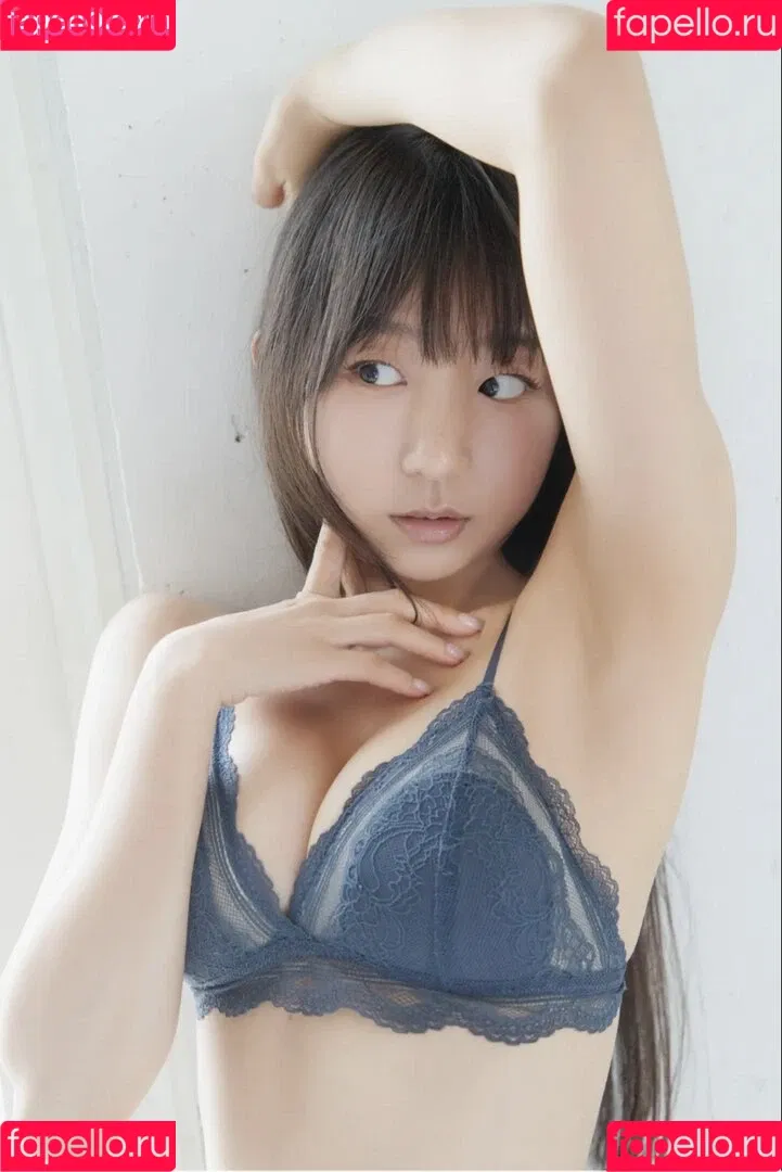 Eunji Pyoapple / djhenney / eunji / pyoapple Onlyfans Photo Gallery 