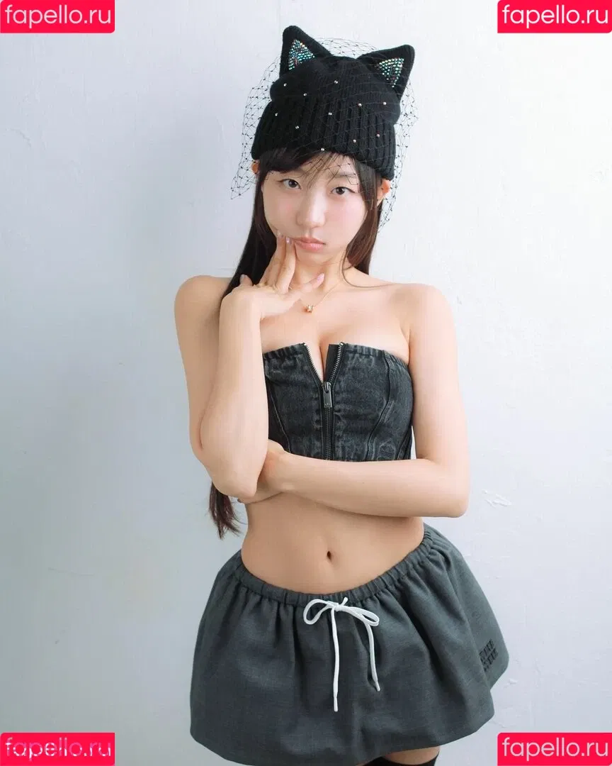 Eunji Pyoapple / djhenney / eunji / pyoapple Onlyfans Photo Gallery 