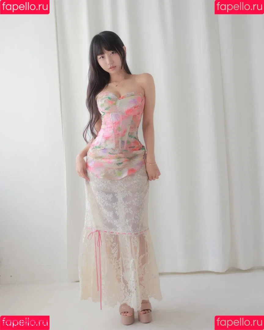 Eunji Pyoapple / djhenney / eunji / pyoapple Onlyfans Photo Gallery 