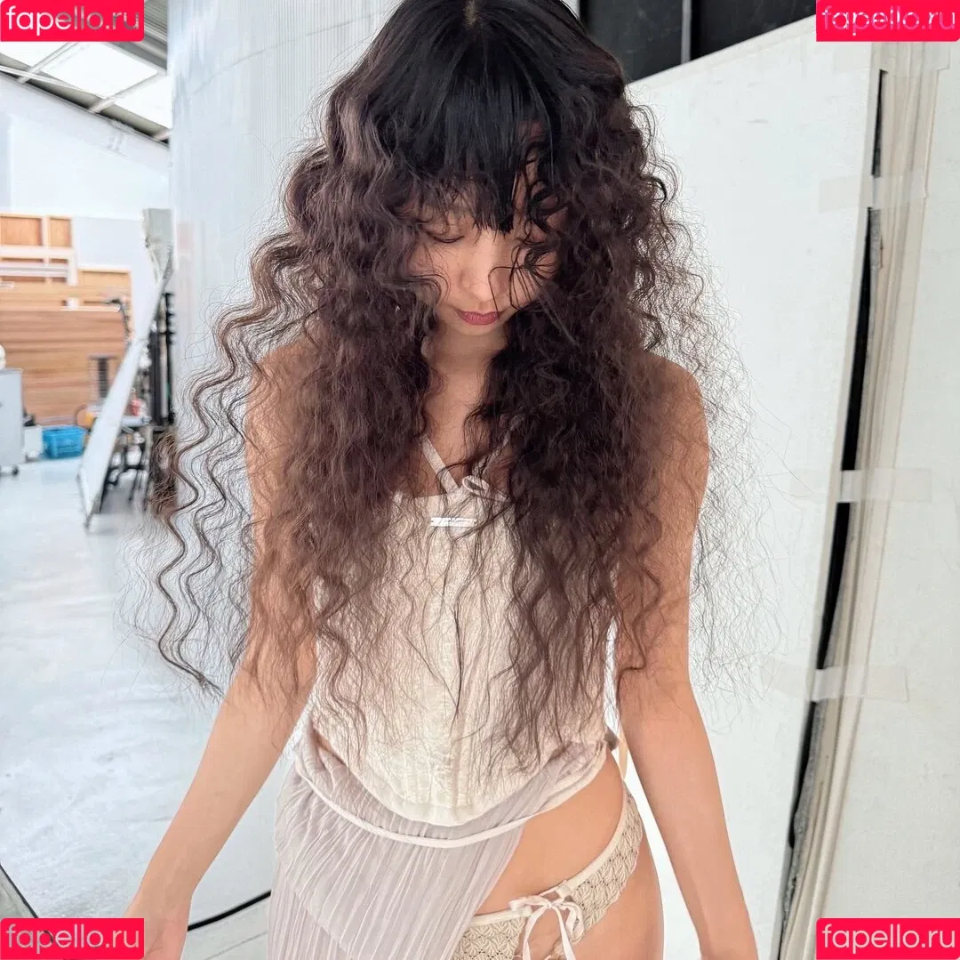 Eunji Pyoapple / djhenney / eunji / pyoapple Onlyfans Photo Gallery 