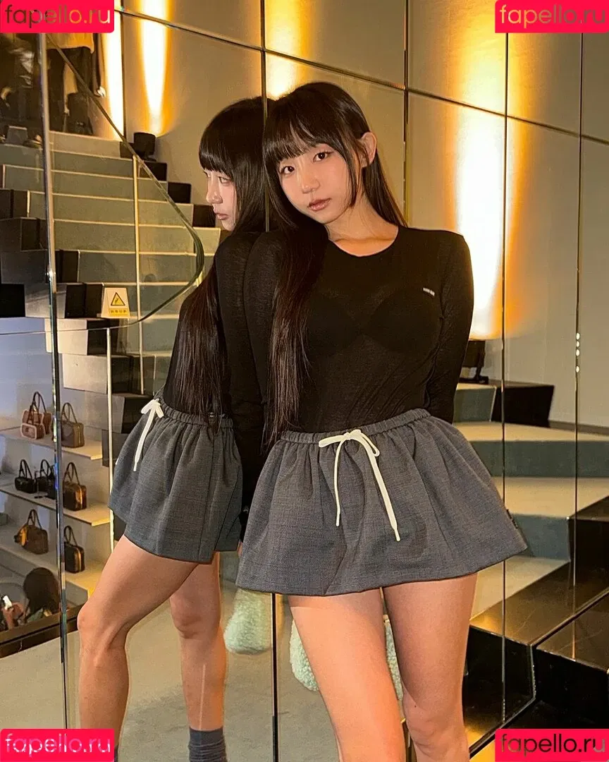 Eunji Pyoapple / djhenney / eunji / pyoapple Onlyfans Photo Gallery 