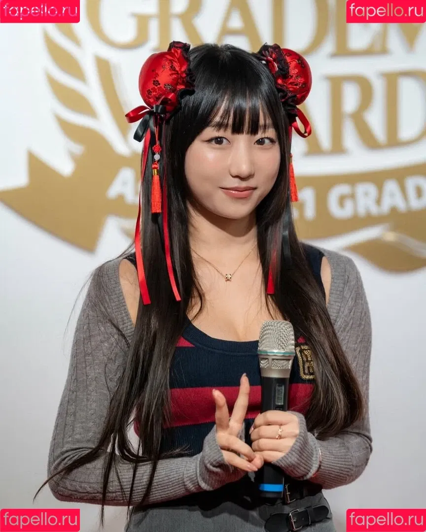 Eunji Pyoapple / djhenney / eunji / pyoapple Onlyfans Photo Gallery 