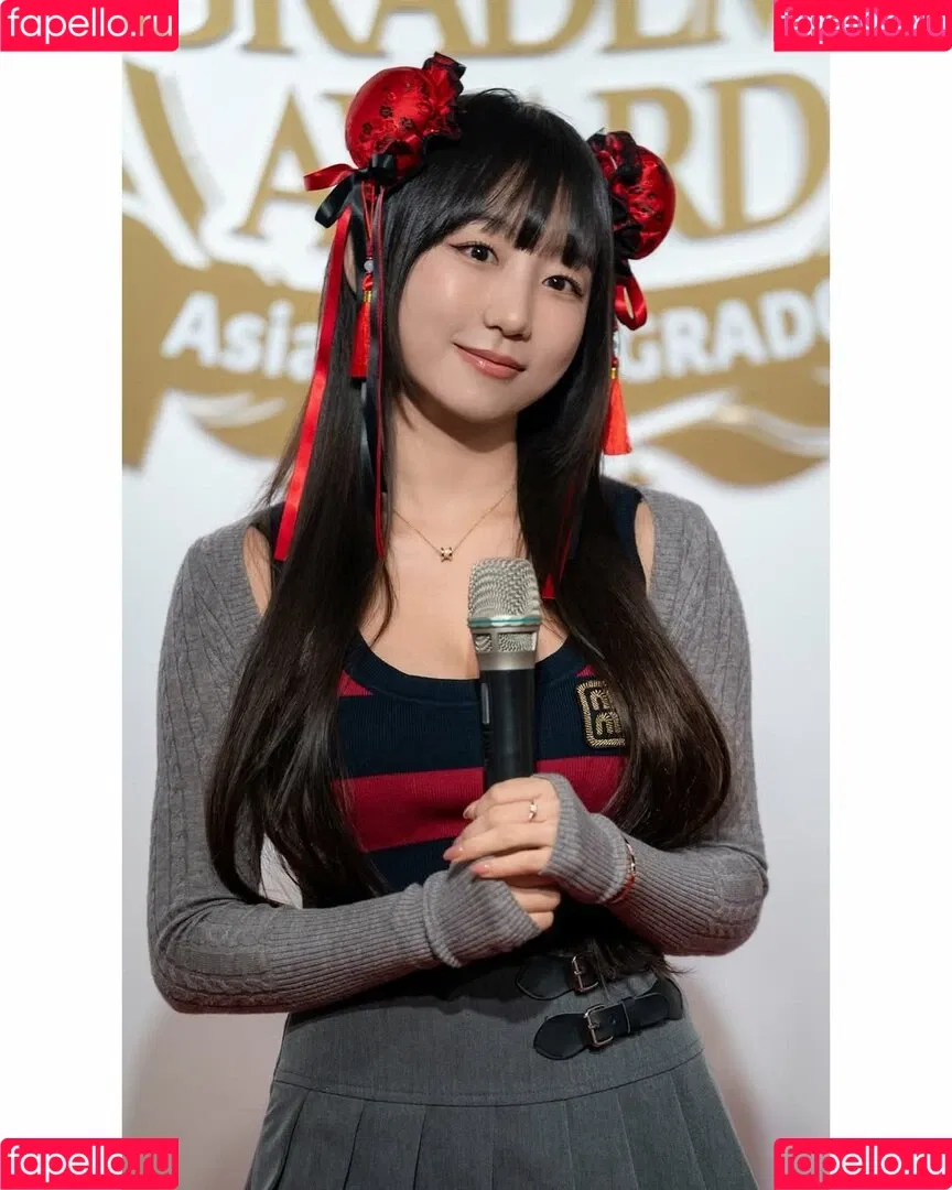 Eunji Pyoapple / djhenney / eunji / pyoapple Onlyfans Photo Gallery 