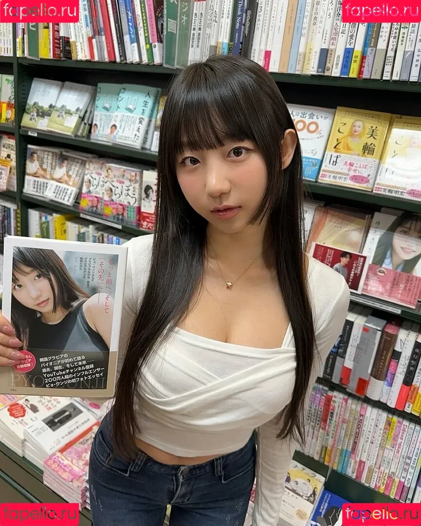 Eunji Pyoapple / djhenney / eunji / pyoapple Onlyfans Photo Gallery 