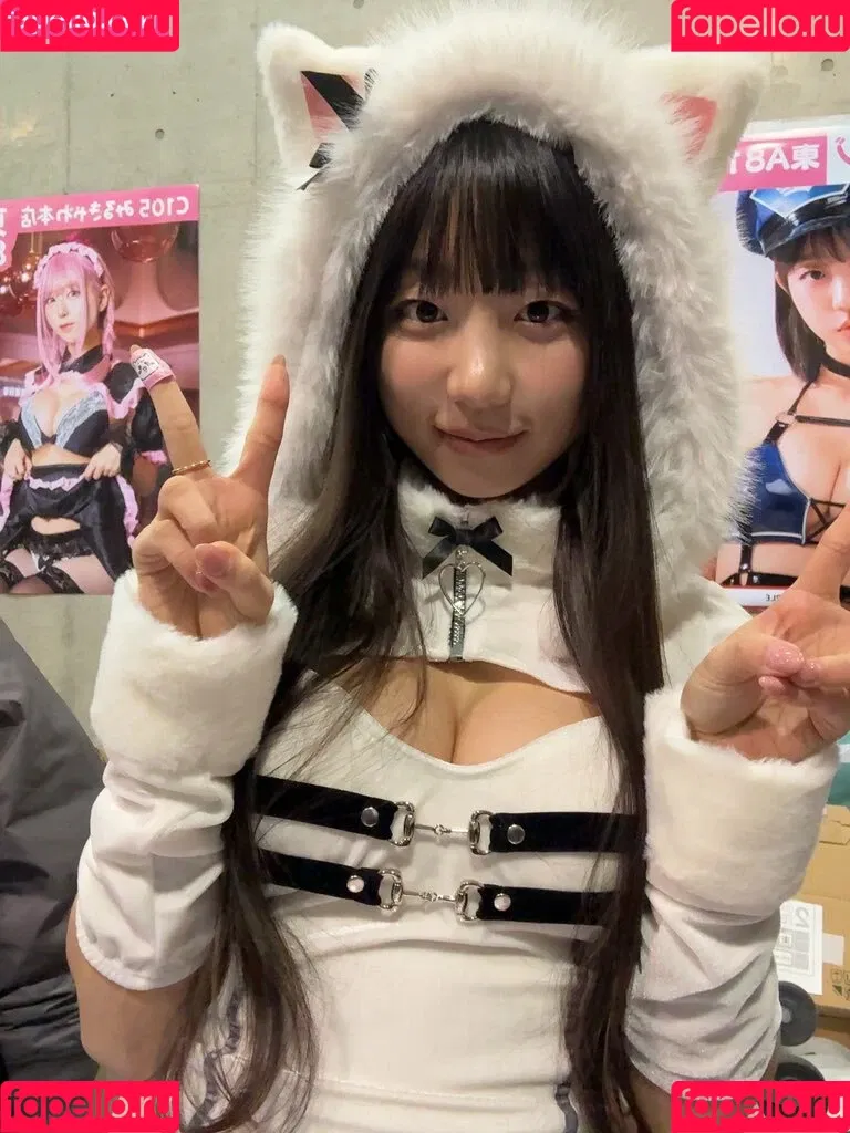 Eunji Pyoapple / djhenney / eunji / pyoapple Onlyfans Photo Gallery 