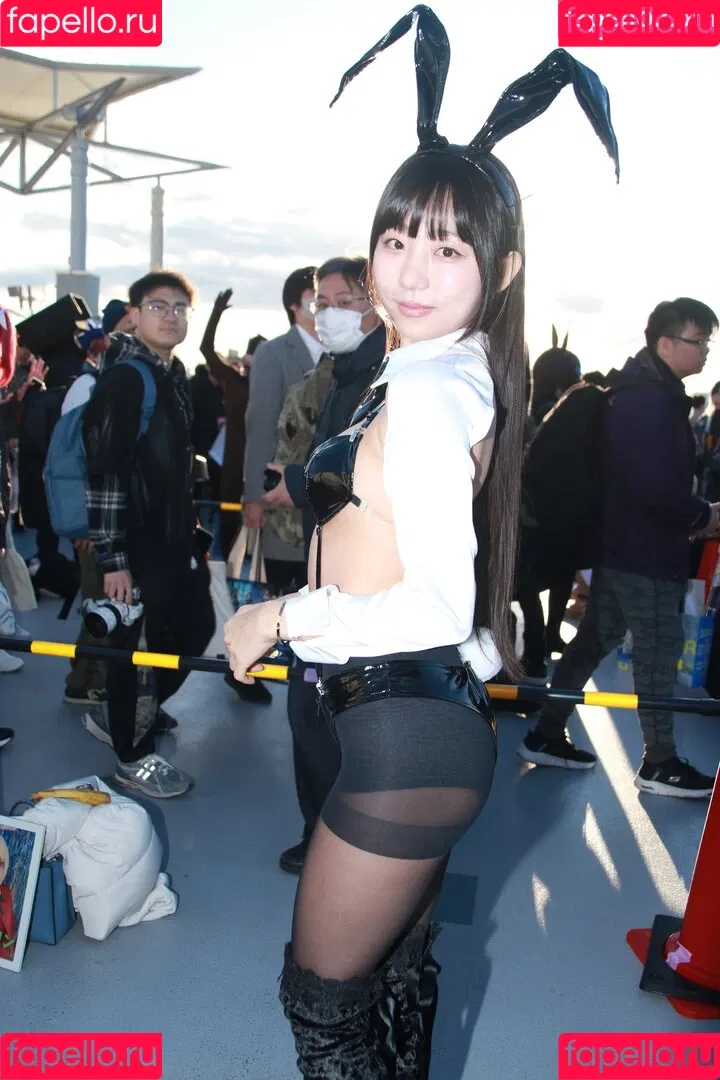 Eunji Pyoapple / djhenney / eunji / pyoapple Onlyfans Photo Gallery 