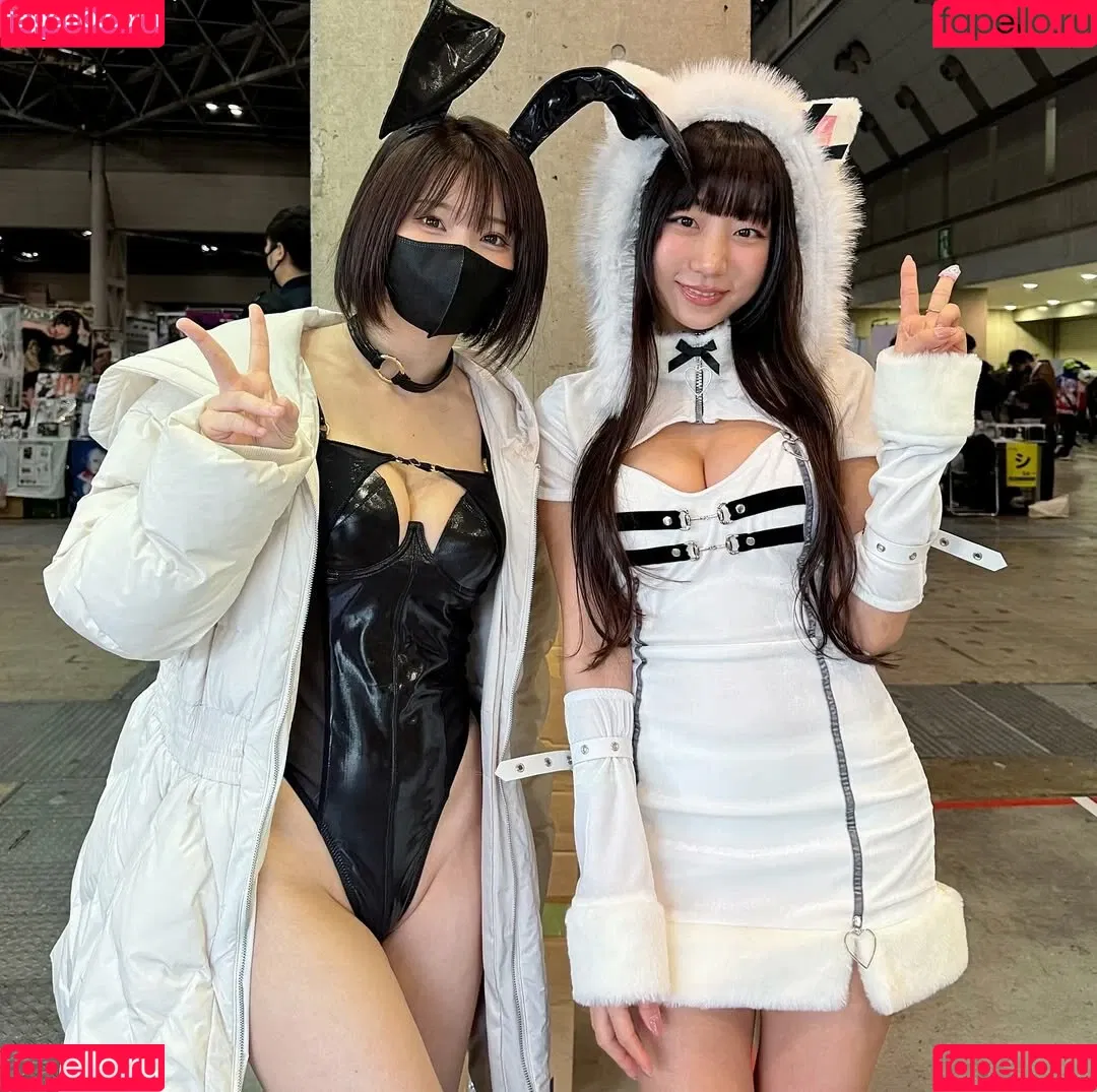 Eunji Pyoapple / djhenney / eunji / pyoapple Onlyfans Photo Gallery 