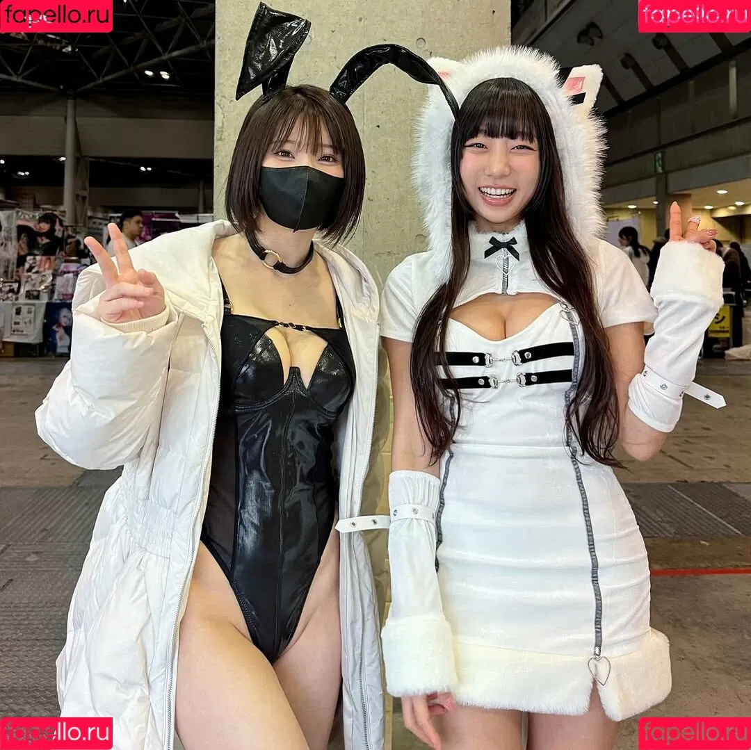 Eunji Pyoapple / djhenney / eunji / pyoapple Onlyfans Photo Gallery 