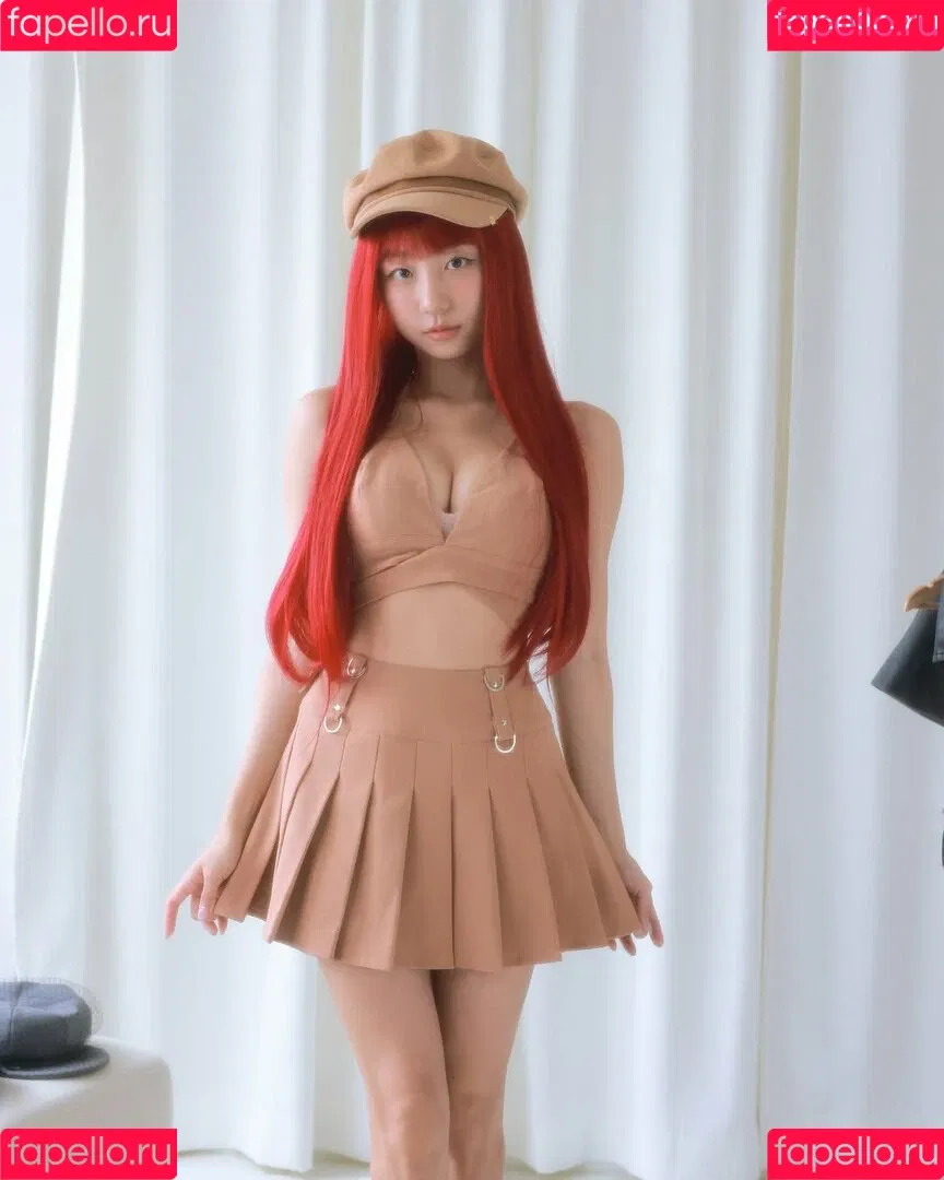 Eunji Pyoapple / djhenney / eunji / pyoapple Onlyfans Photo Gallery 