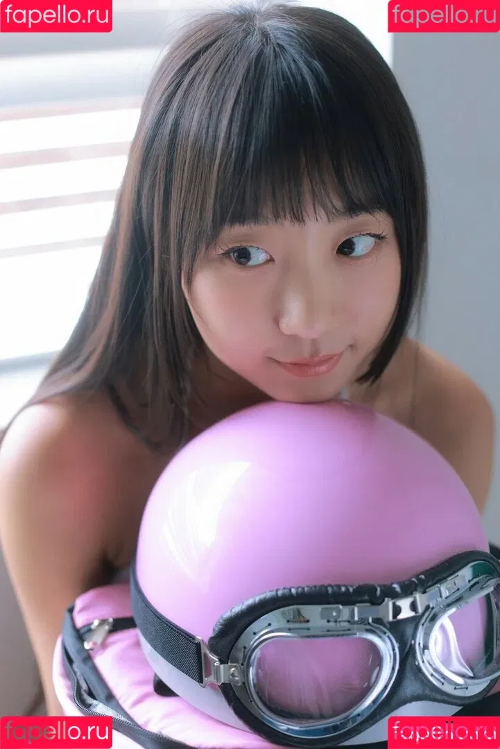 Eunji Pyoapple / djhenney / eunji / pyoapple Onlyfans Photo Gallery 