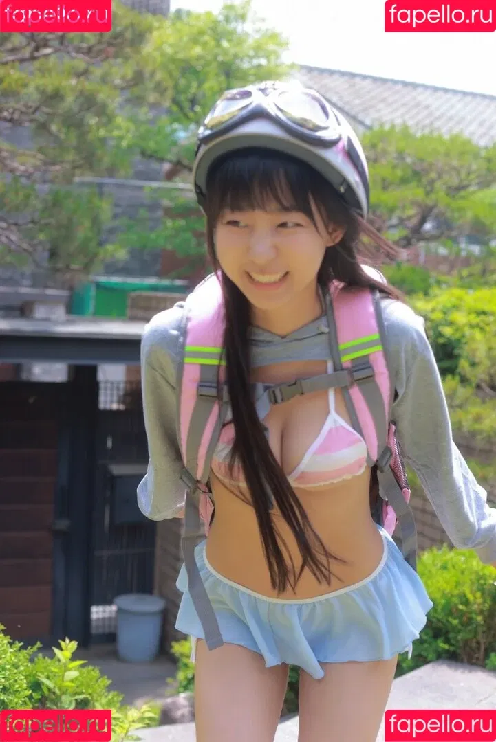 Eunji Pyoapple / djhenney / eunji / pyoapple Onlyfans Photo Gallery 