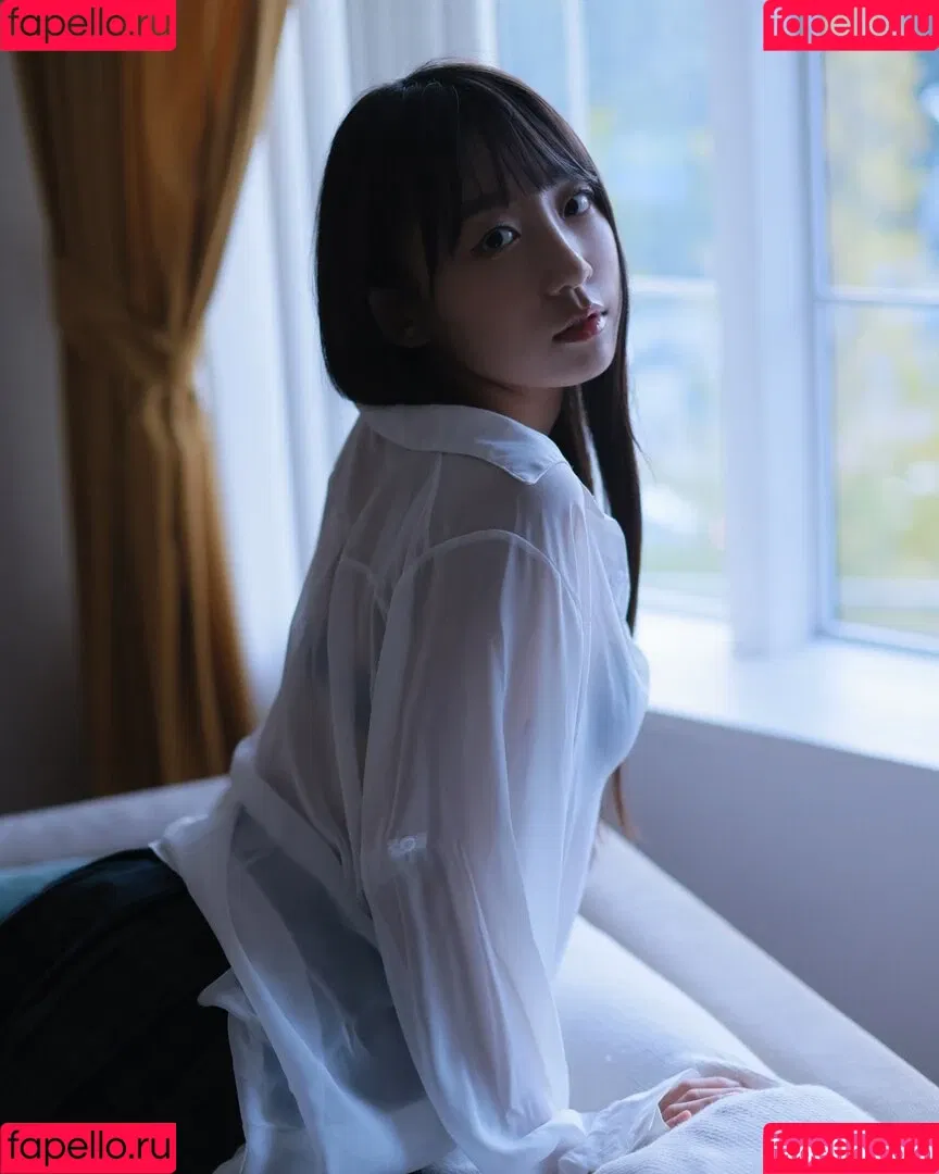 Eunji Pyoapple / djhenney / eunji / pyoapple Onlyfans Photo Gallery 