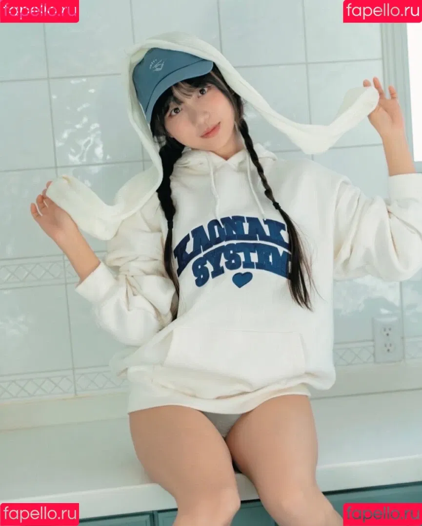 Eunji Pyoapple / djhenney / eunji / pyoapple Onlyfans Photo Gallery 
