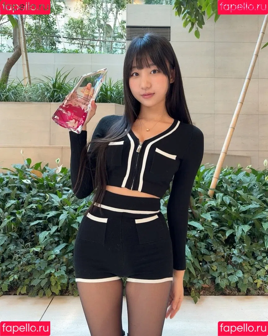 Eunji Pyoapple / djhenney / eunji / pyoapple Onlyfans Photo Gallery 
