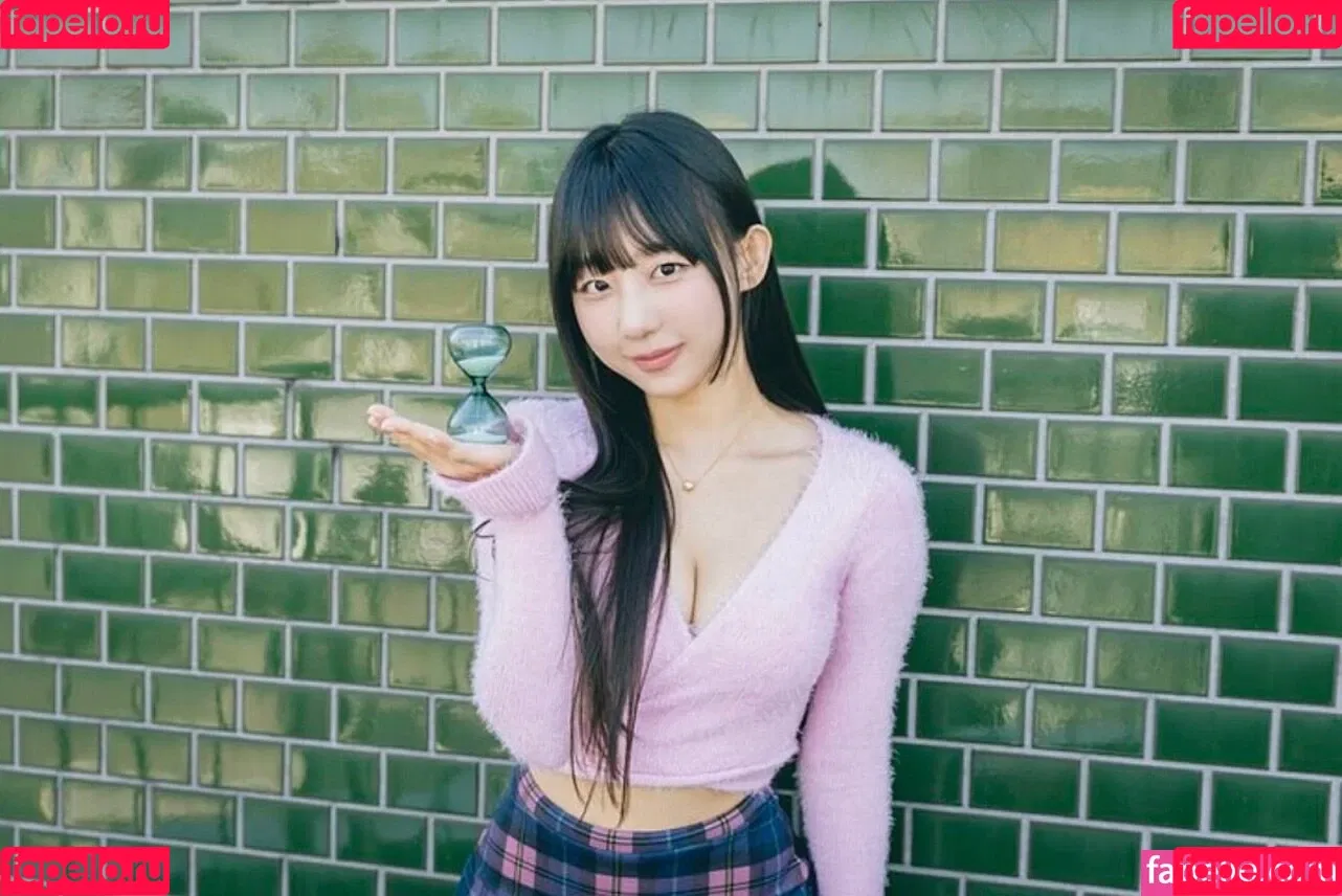 Eunji Pyoapple / djhenney / eunji / pyoapple Onlyfans Photo Gallery 