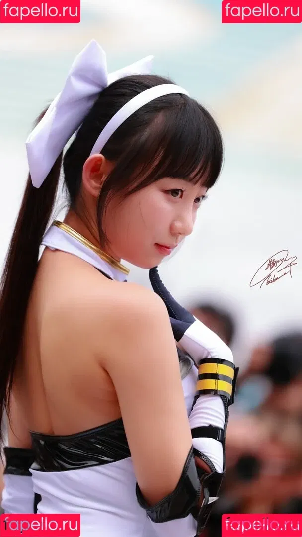 Eunji Pyoapple / djhenney / eunji / pyoapple Onlyfans Photo Gallery 