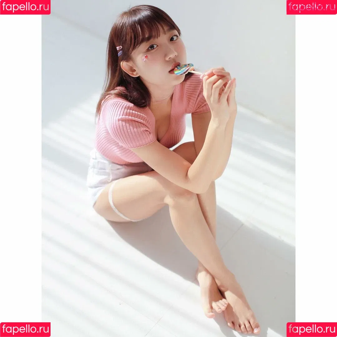 Eunji Pyoapple / djhenney / eunji / pyoapple Onlyfans Photo Gallery 