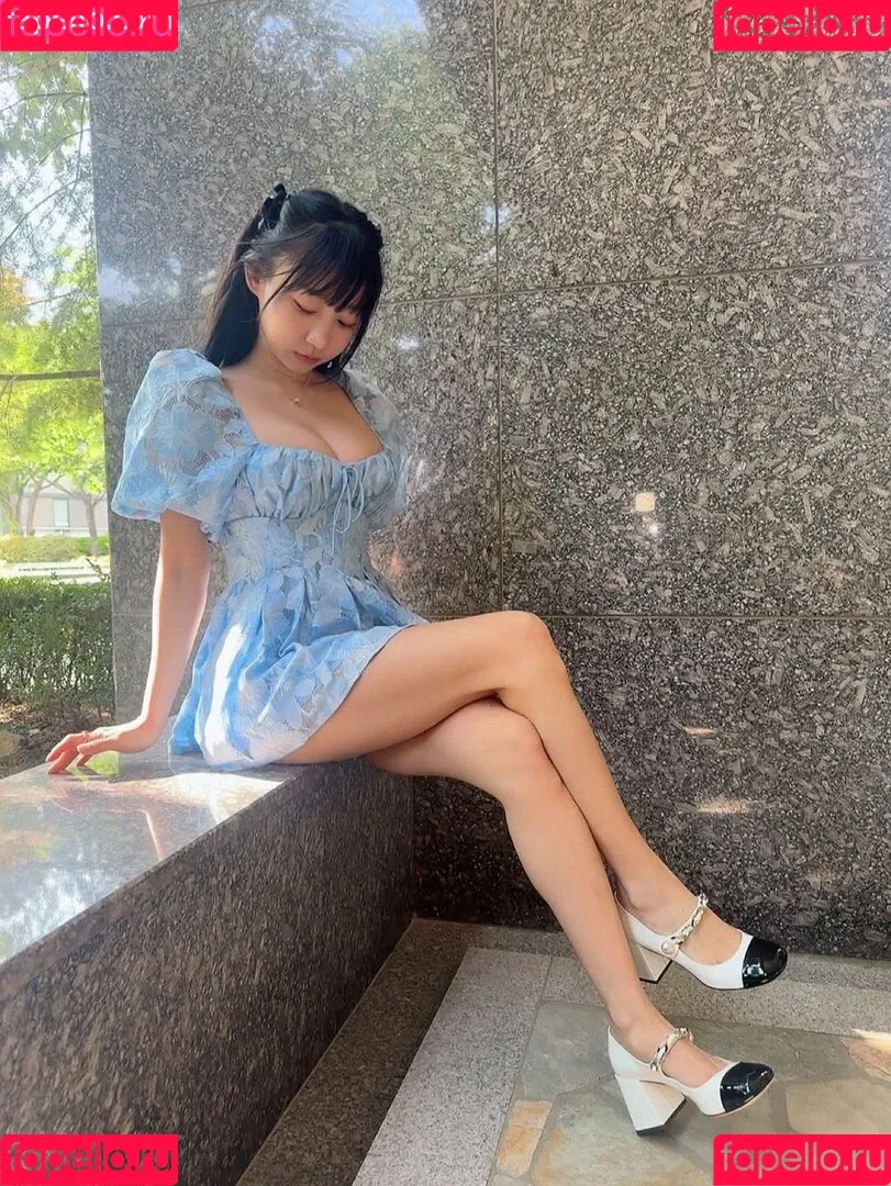 Eunji Pyoapple / djhenney / eunji / pyoapple Onlyfans Photo Gallery 