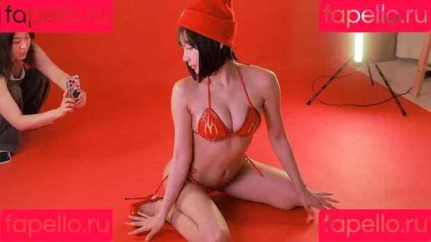 Eunji Pyoapple / djhenney / eunji / pyoapple Onlyfans Photo Gallery 