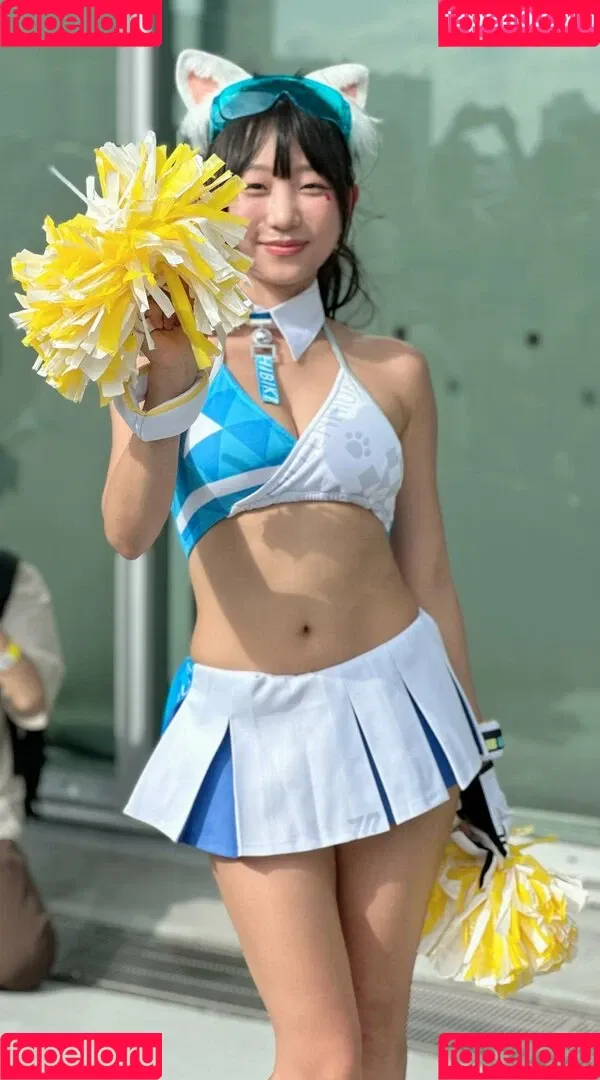 Eunji Pyoapple / djhenney / eunji / pyoapple Onlyfans Photo Gallery 