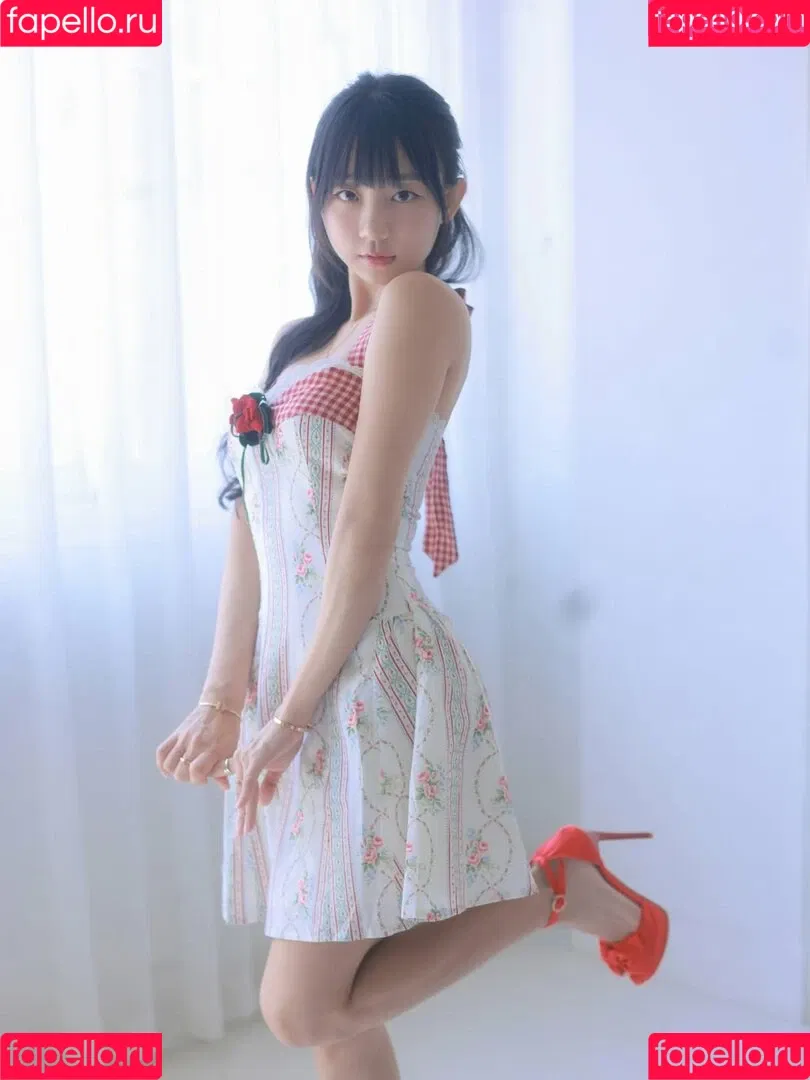 Eunji Pyoapple / djhenney / eunji / pyoapple Onlyfans Photo Gallery 