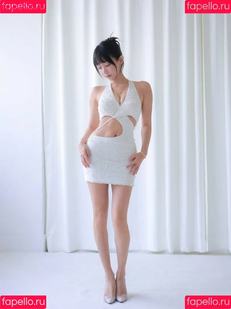 Eunji Pyoapple / djhenney / eunji / pyoapple Onlyfans Photo Gallery 