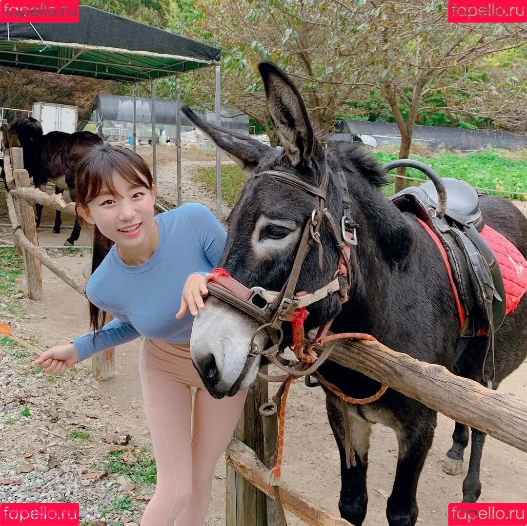 Eunji Pyoapple / djhenney / eunji / pyoapple Onlyfans Photo Gallery 