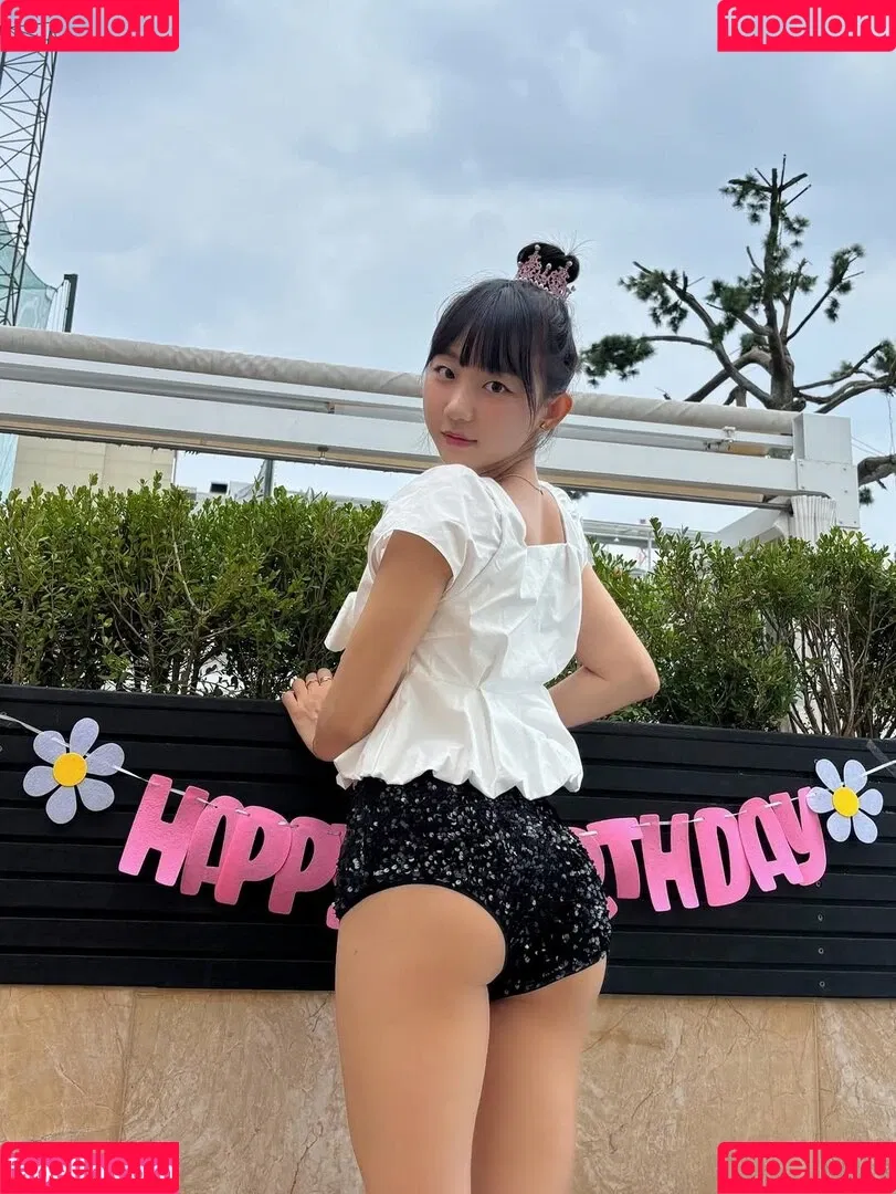 Eunji Pyoapple / djhenney / eunji / pyoapple Onlyfans Photo Gallery 