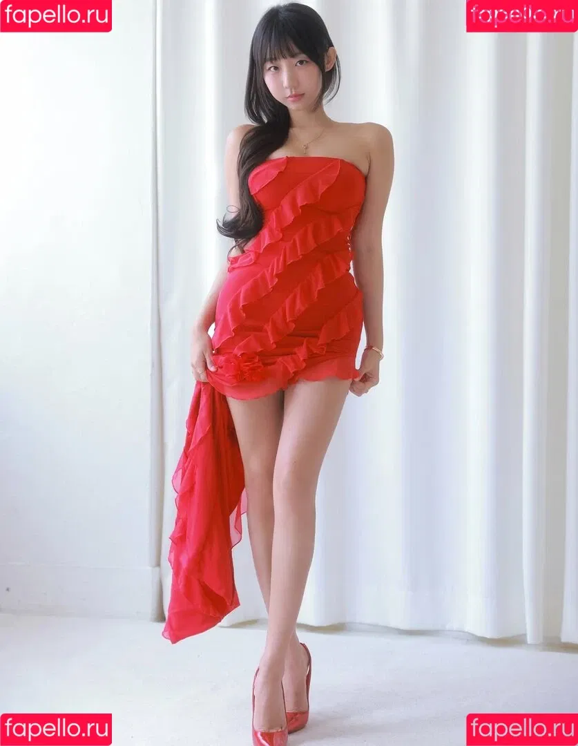 Eunji Pyoapple / djhenney / eunji / pyoapple Onlyfans Photo Gallery 