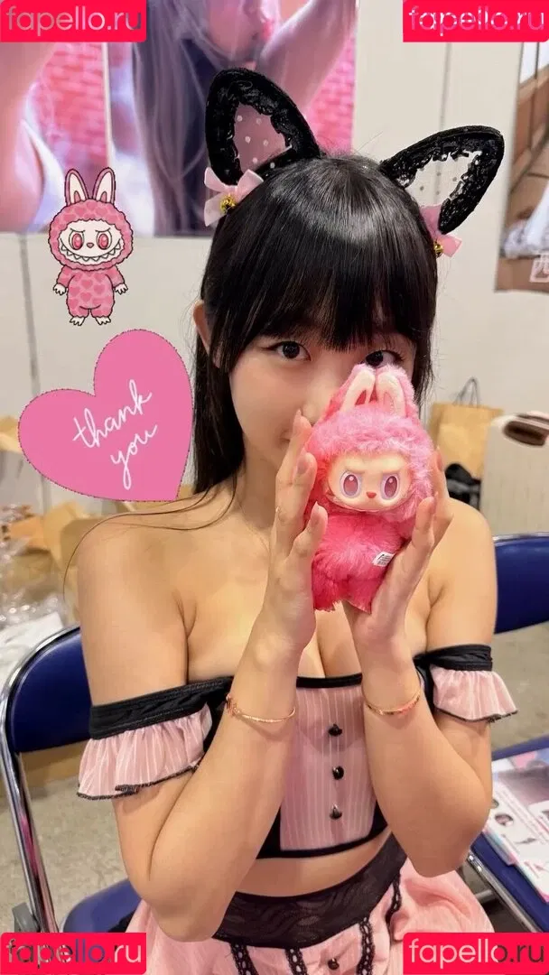 Eunji Pyoapple / djhenney / eunji / pyoapple Onlyfans Photo Gallery 