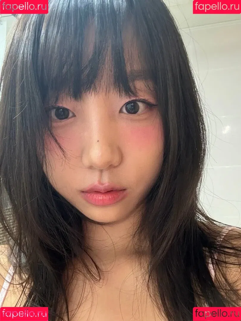 Eunji Pyoapple / djhenney / eunji / pyoapple Onlyfans Photo Gallery 