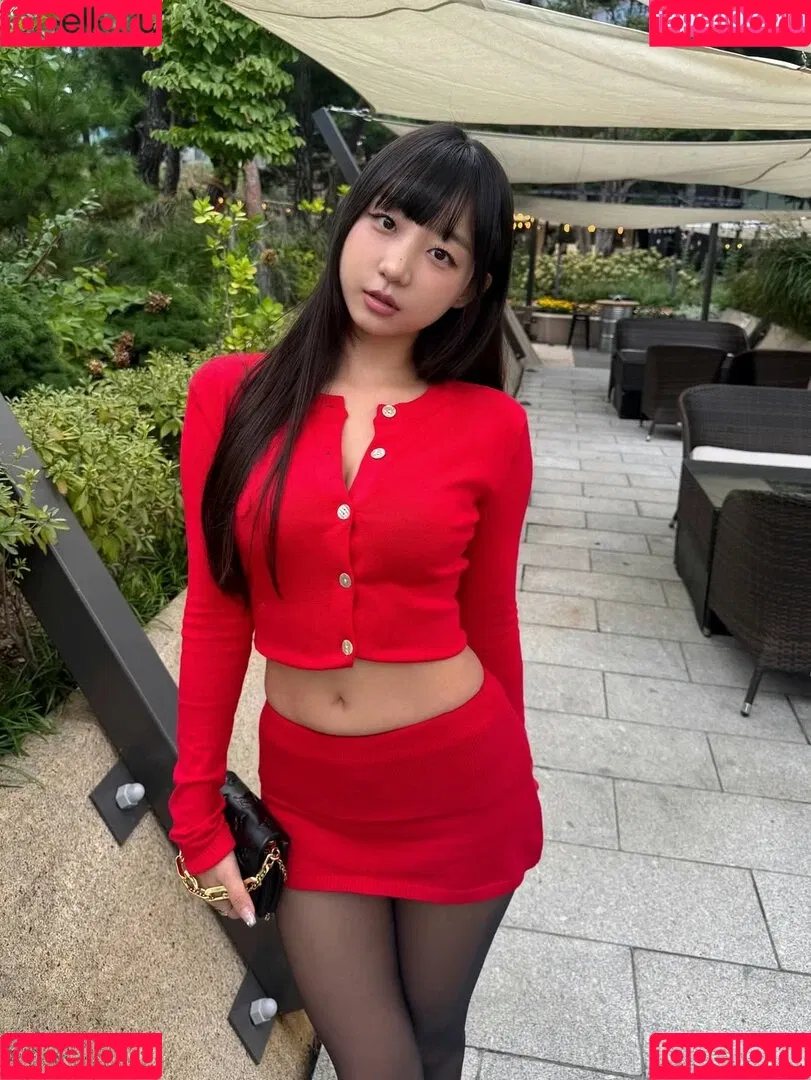Eunji Pyoapple / djhenney / eunji / pyoapple Onlyfans Photo Gallery 