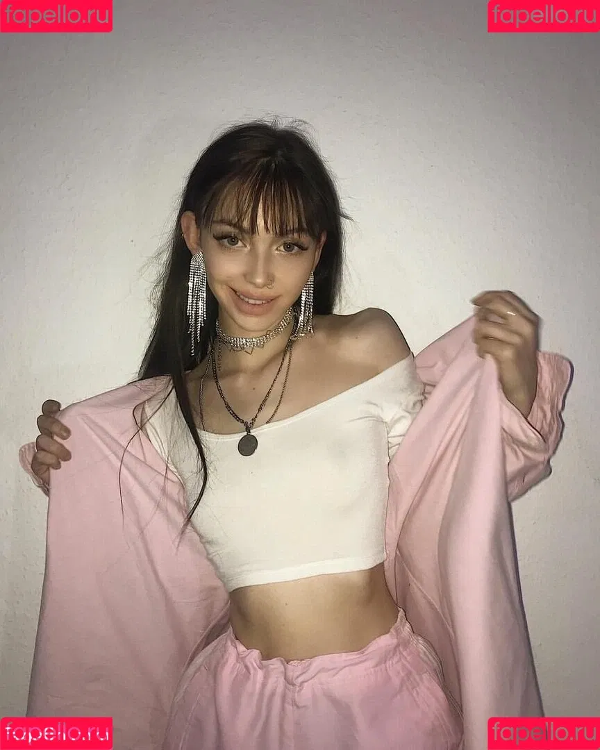Viktoria Krause / Viktoriazo3 / u418631680... Onlyfans Photo Gallery 