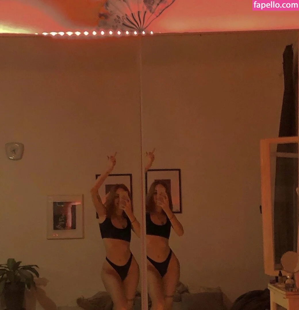 Viktoria Krause / Viktoriazo3 / u418631680... Onlyfans Photo Gallery 