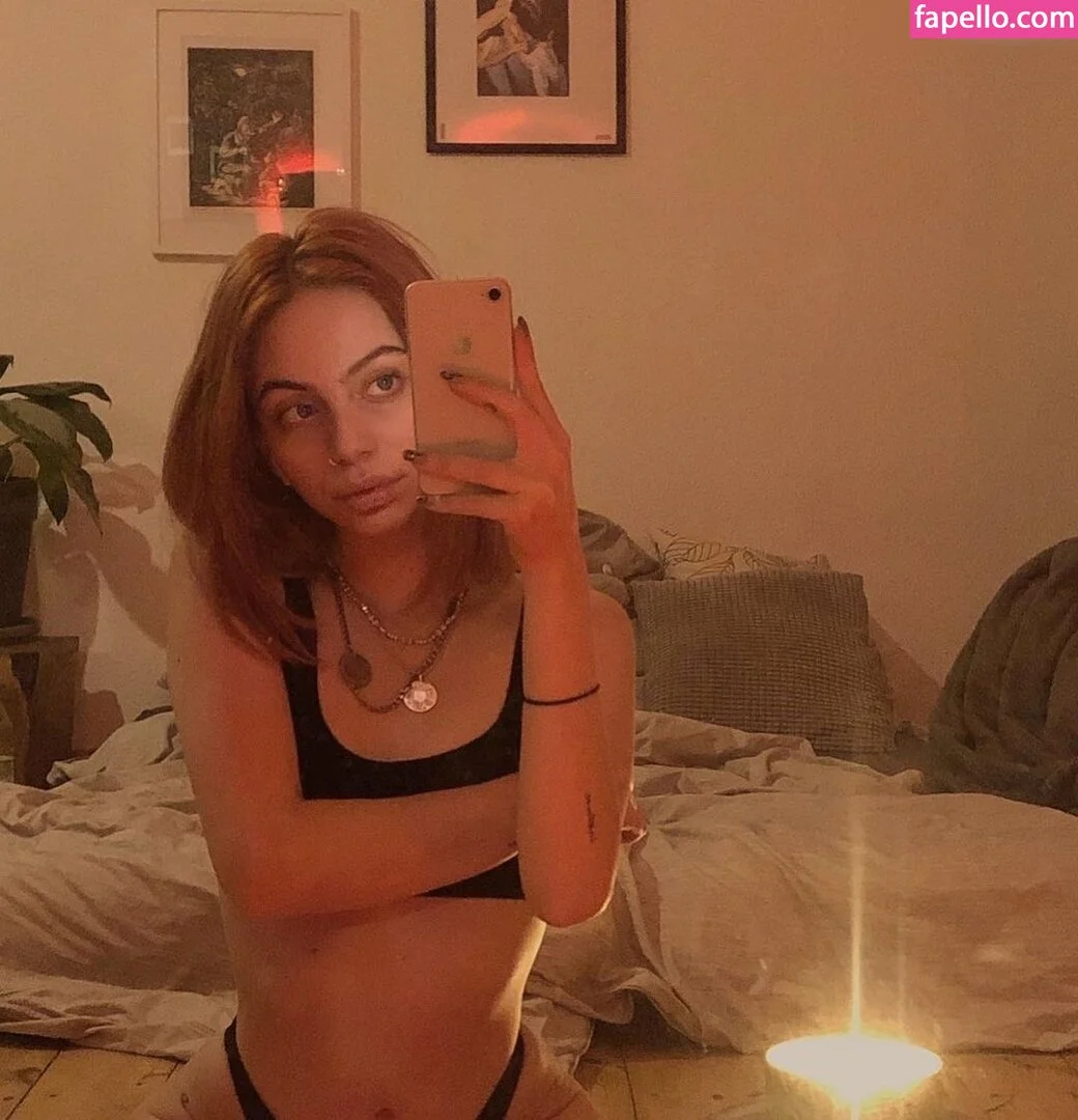 Viktoria Krause / Viktoriazo3 / u418631680... Onlyfans Photo Gallery 