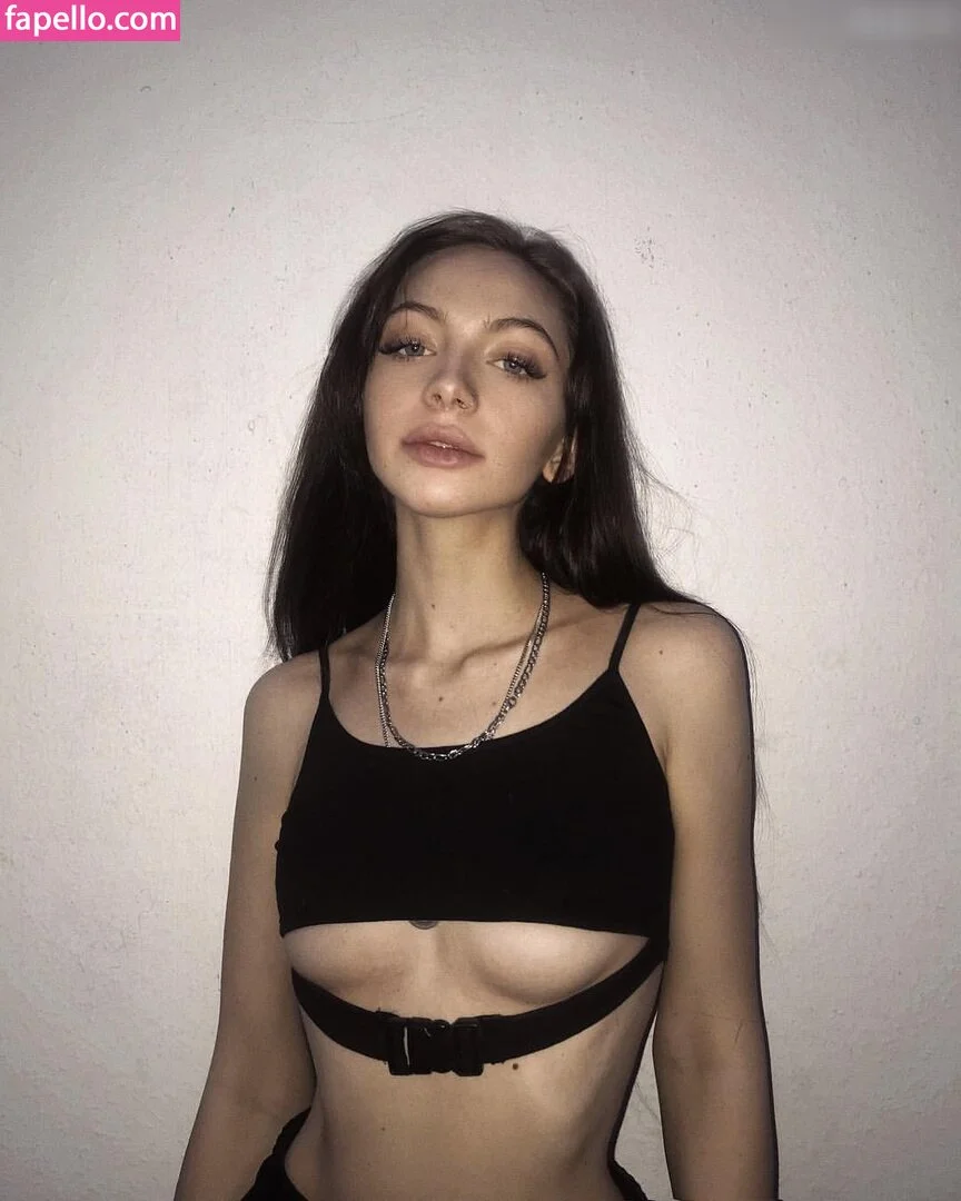 Viktoria Krause / Viktoriazo3 / u418631680... Onlyfans Photo Gallery 