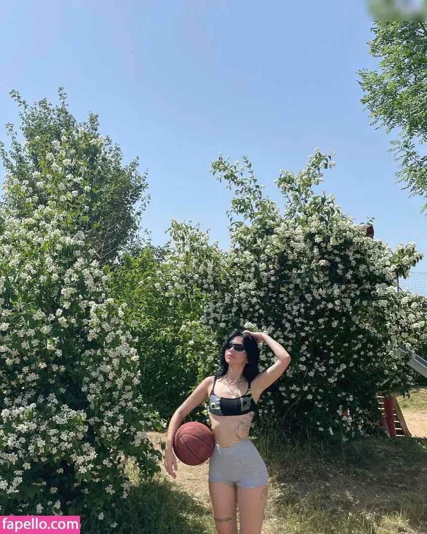 Viktoria Krause / Viktoriazo3 / u418631680... Onlyfans Photo Gallery 