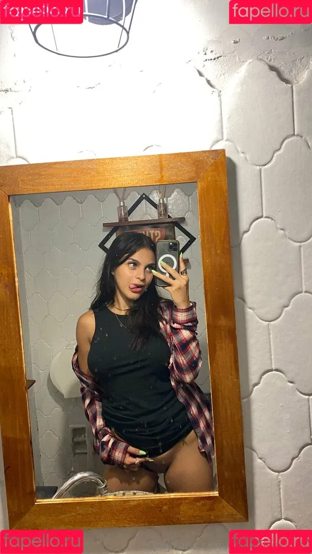 milipili420 / milipilisex.420 Onlyfans Photo Gallery 